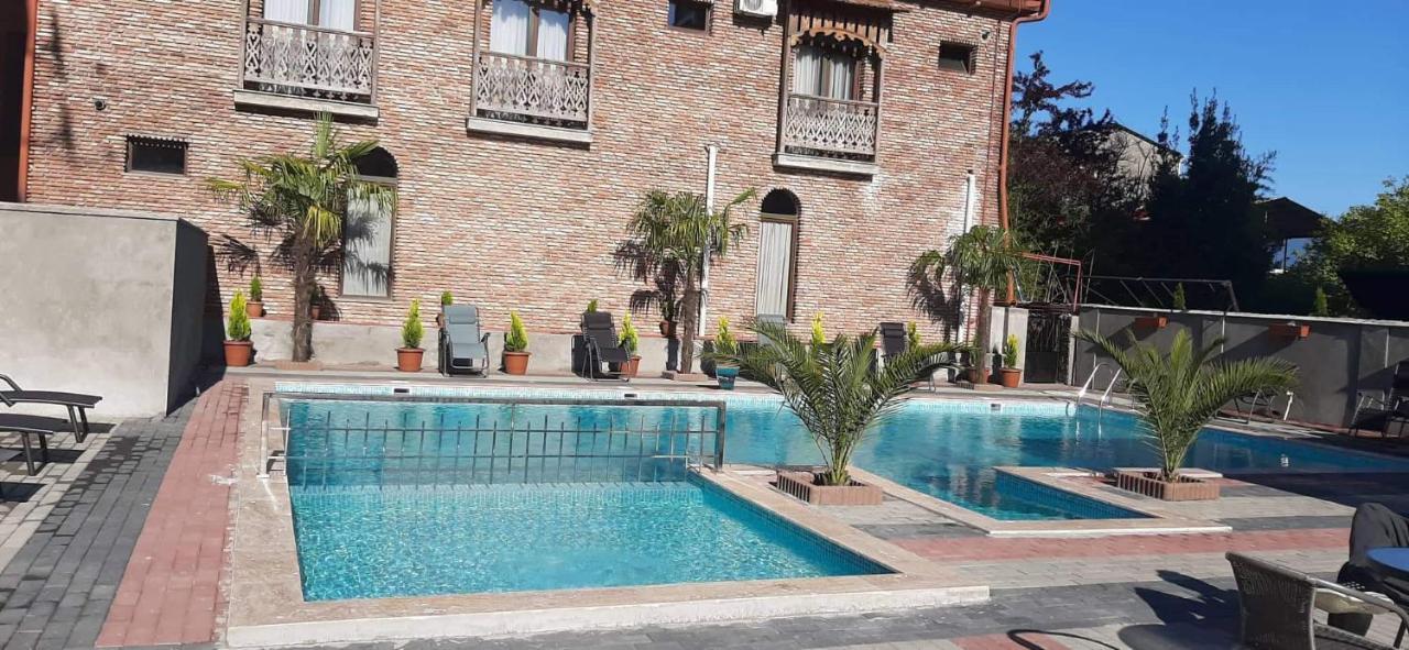 كوبوليتي Magnolia Hotel Agmashenebeli المظهر الخارجي الصورة