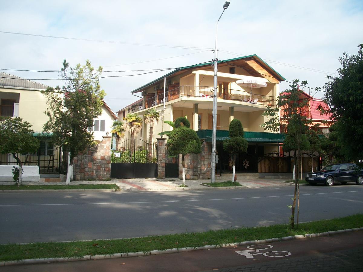 كوبوليتي Magnolia Hotel Agmashenebeli المظهر الخارجي الصورة