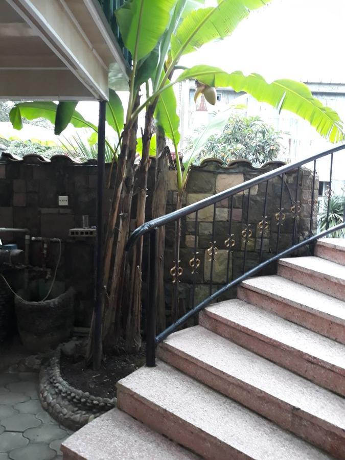 كوبوليتي Magnolia Hotel Agmashenebeli المظهر الخارجي الصورة