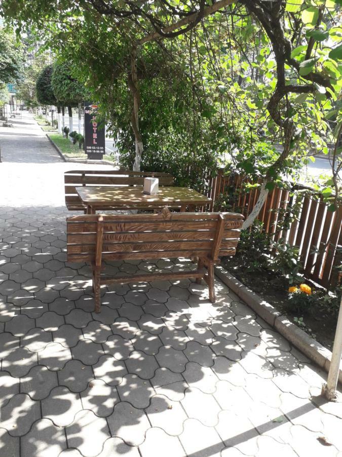 كوبوليتي Magnolia Hotel Agmashenebeli المظهر الخارجي الصورة